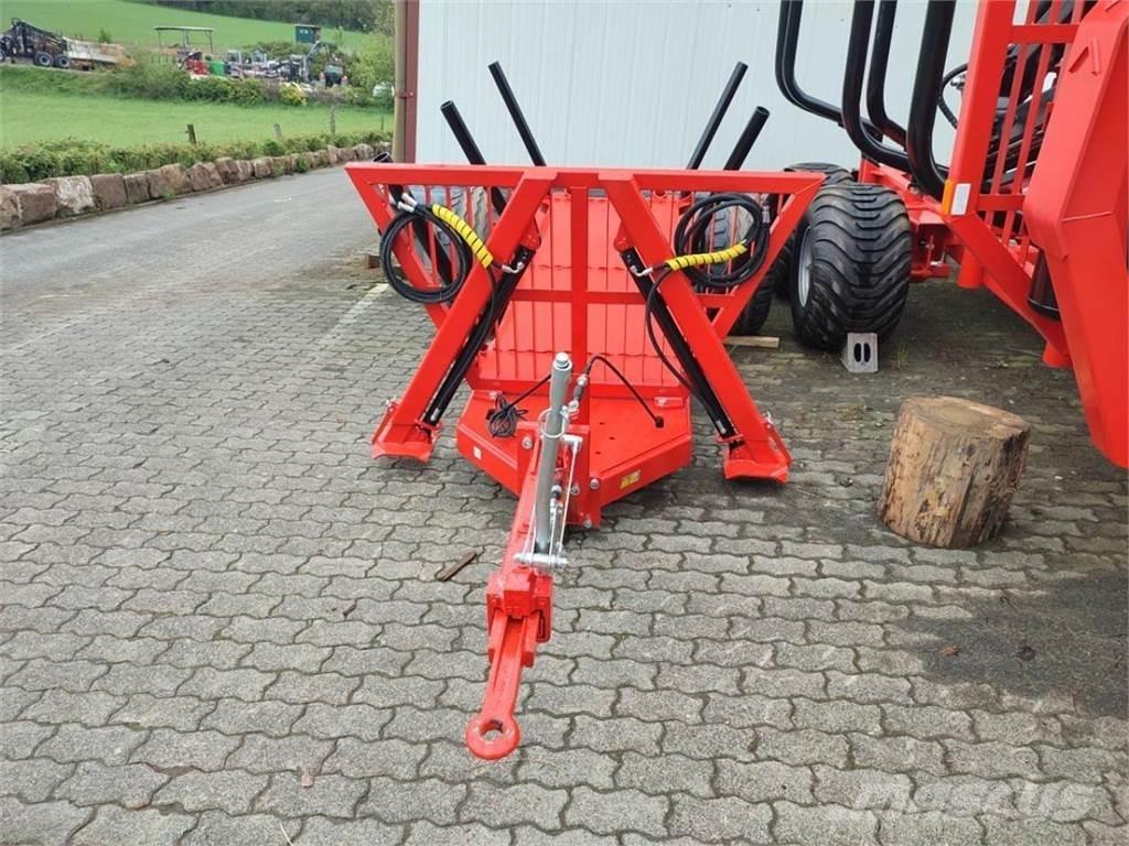  5.5to Rückewagen Farm machinery