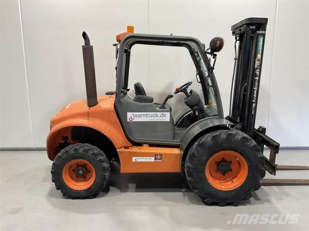 Ausa C250HX4 Rough terrain truck