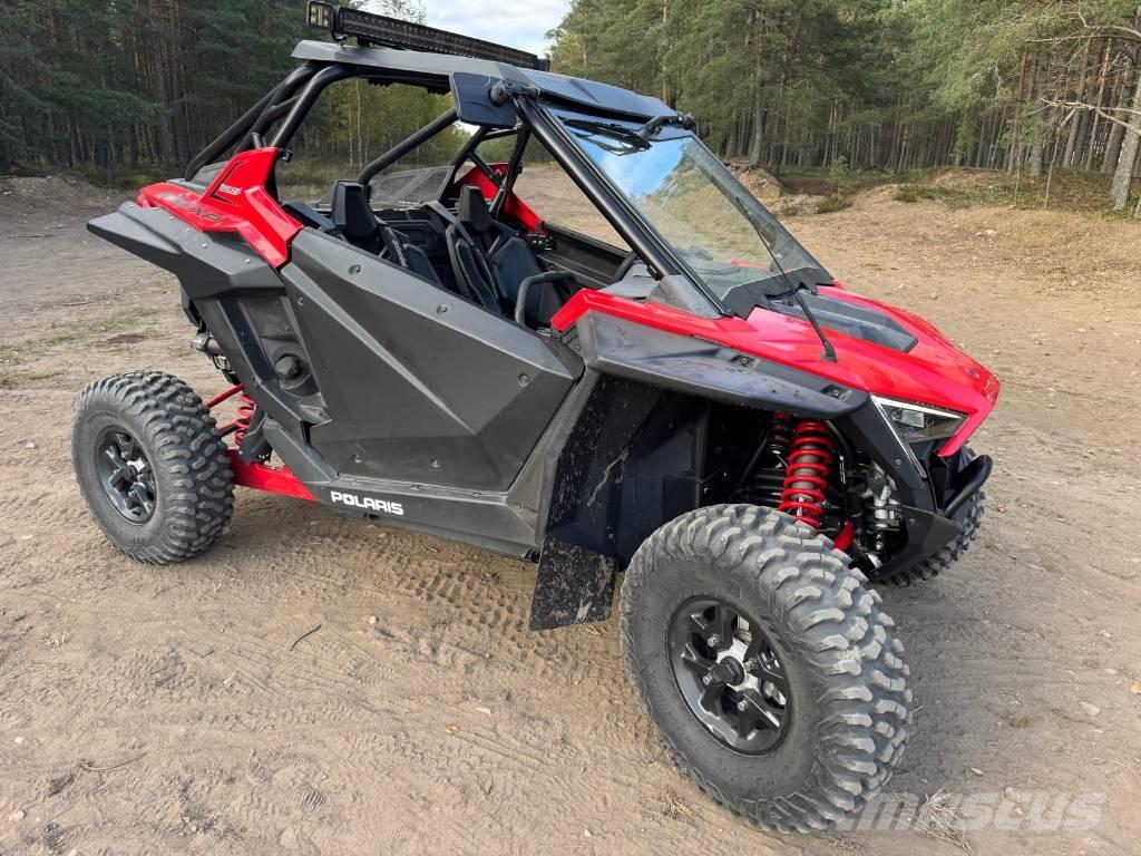 Polaris RZR PRO XP Cross-country vehicles
