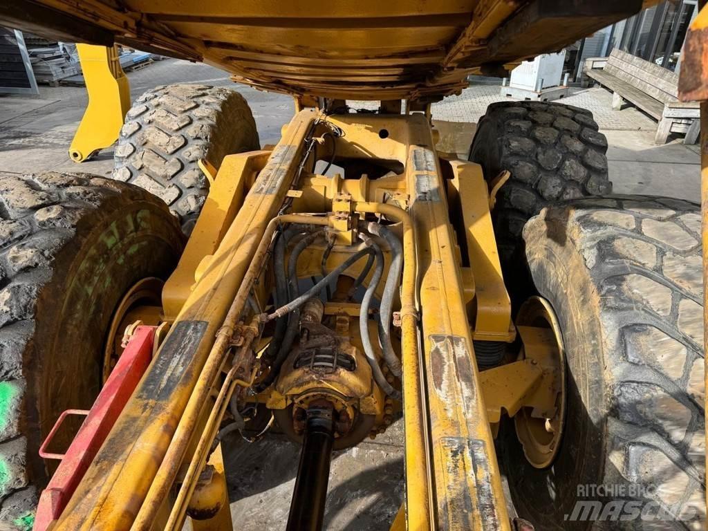 CAT 740 Site dumpers