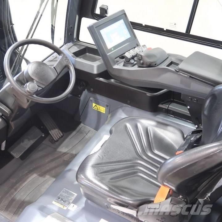 Toyota 9FBM25T Electric forklift trucks
