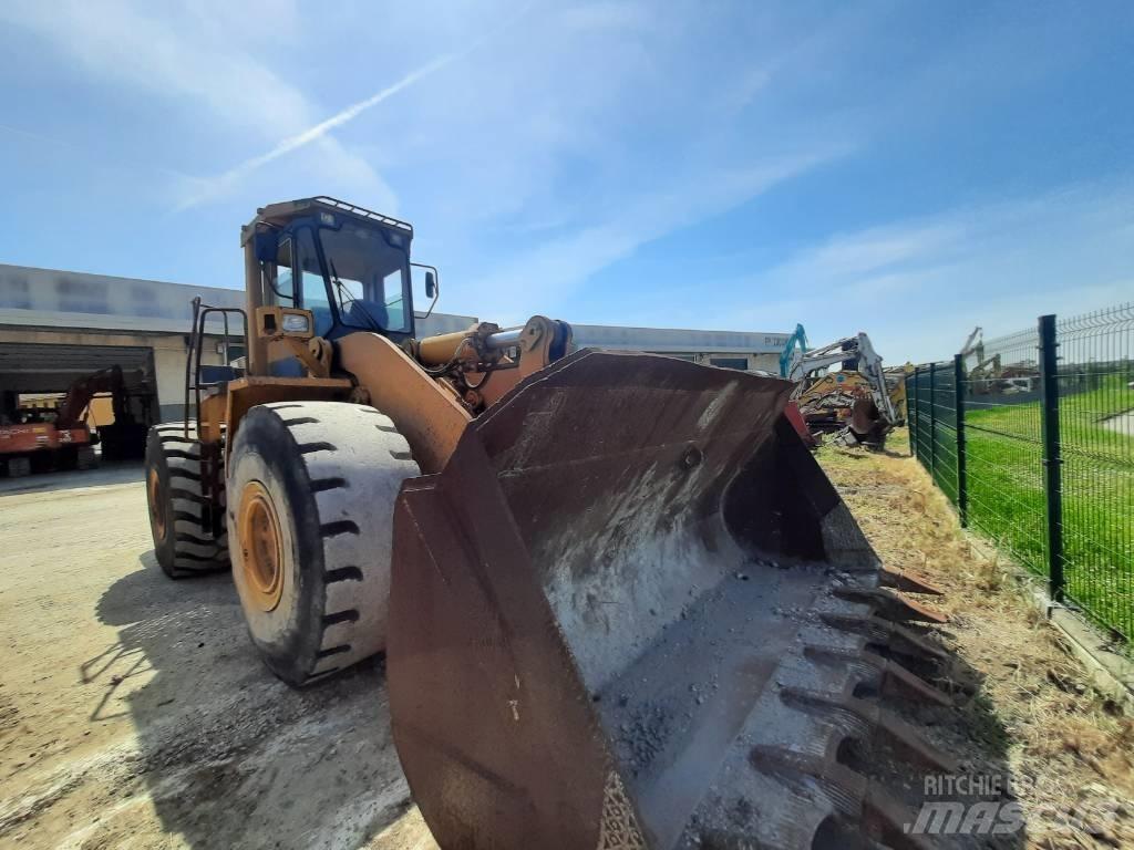 Komatsu WA500 Wheel loaders