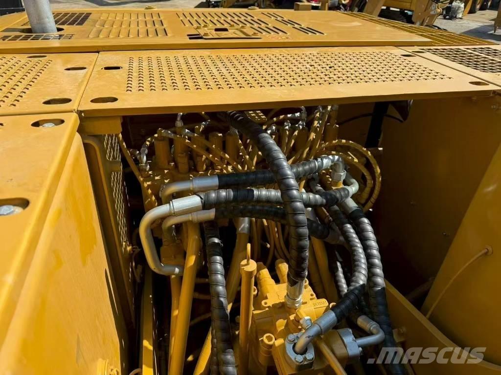 CAT 320 C L Crawler excavators