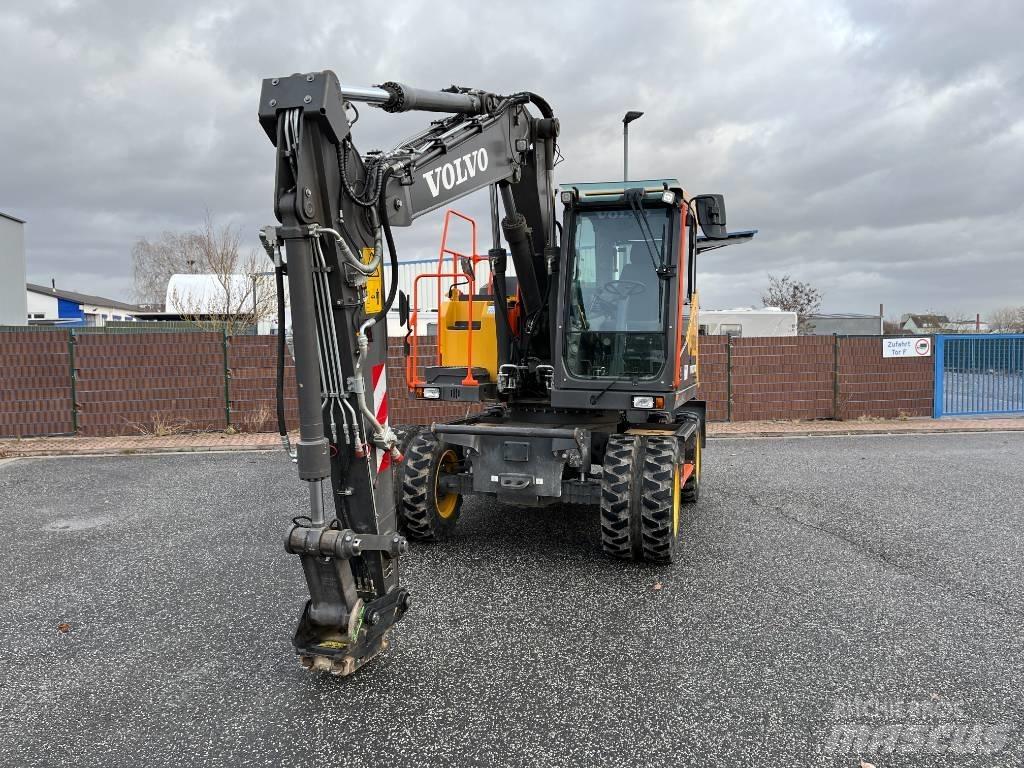 Volvo EWR130E Wheeled excavators