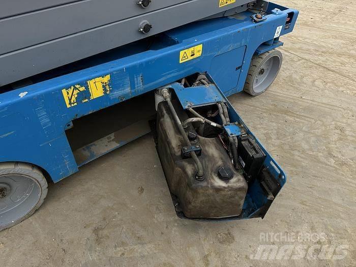 Genie GS4047 Other lifts and platforms