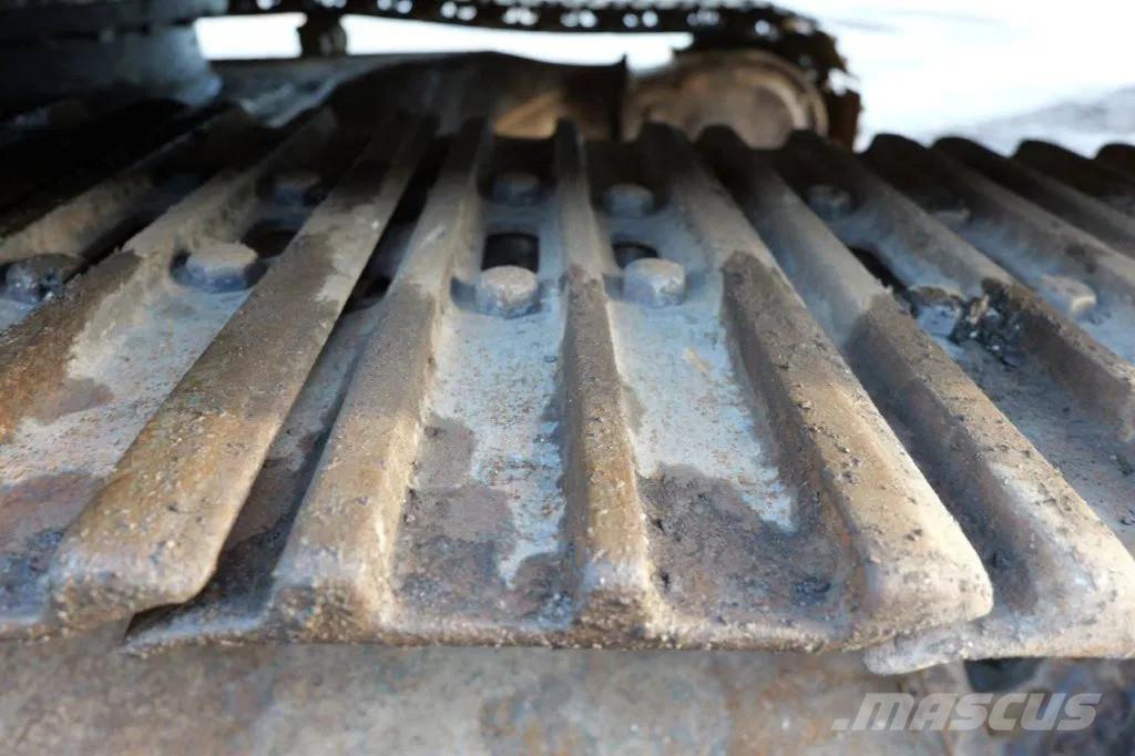 Doosan DX300LC Crawler excavators