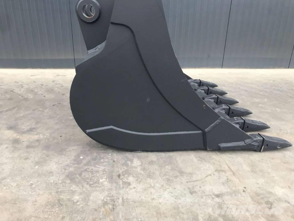 CAT 320C C-Stick Buckets