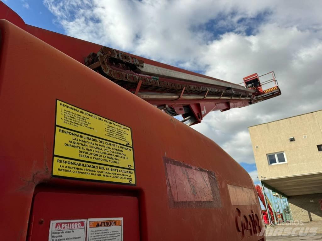 Genie S 125 Telescopic boom lifts