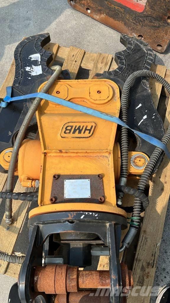 Mustang SB 300 Grapples