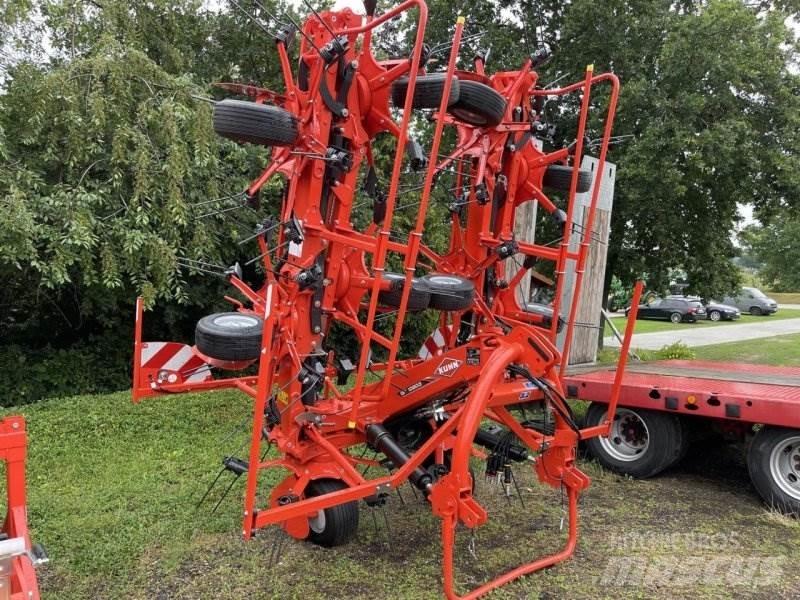 Kuhn GF10803 Rakes and tedders