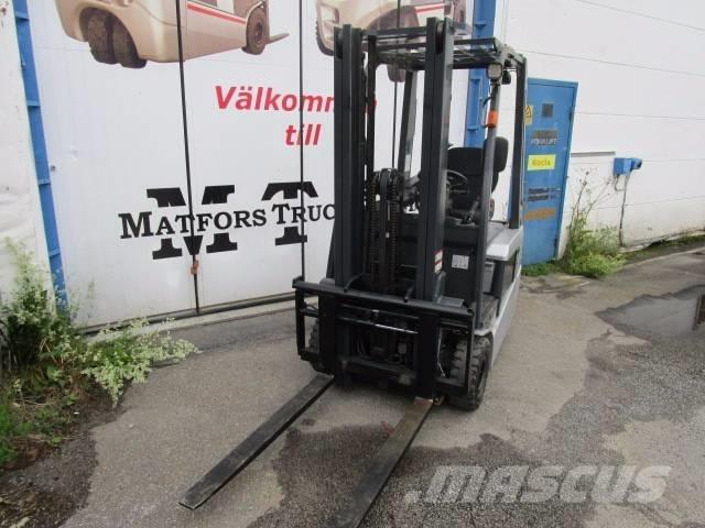 Nissan (Atlet) TX 15 Electric forklift trucks