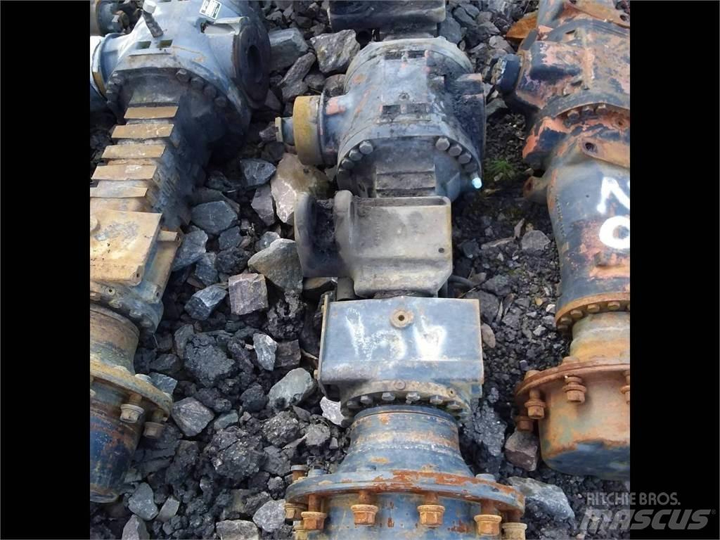 Valmet 890 Transmission