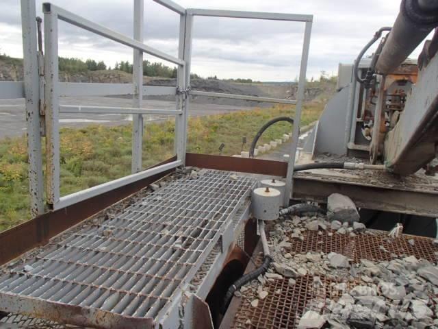 Hewitt Robins 3048 Crushers