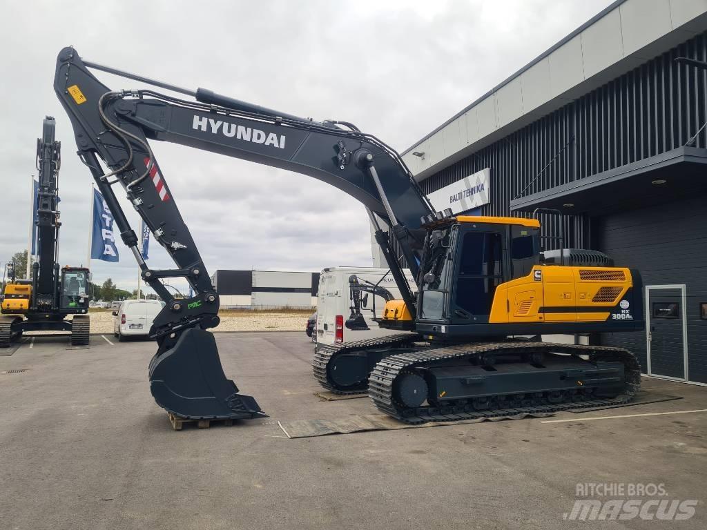 Hyundai HX300AL Crawler excavators