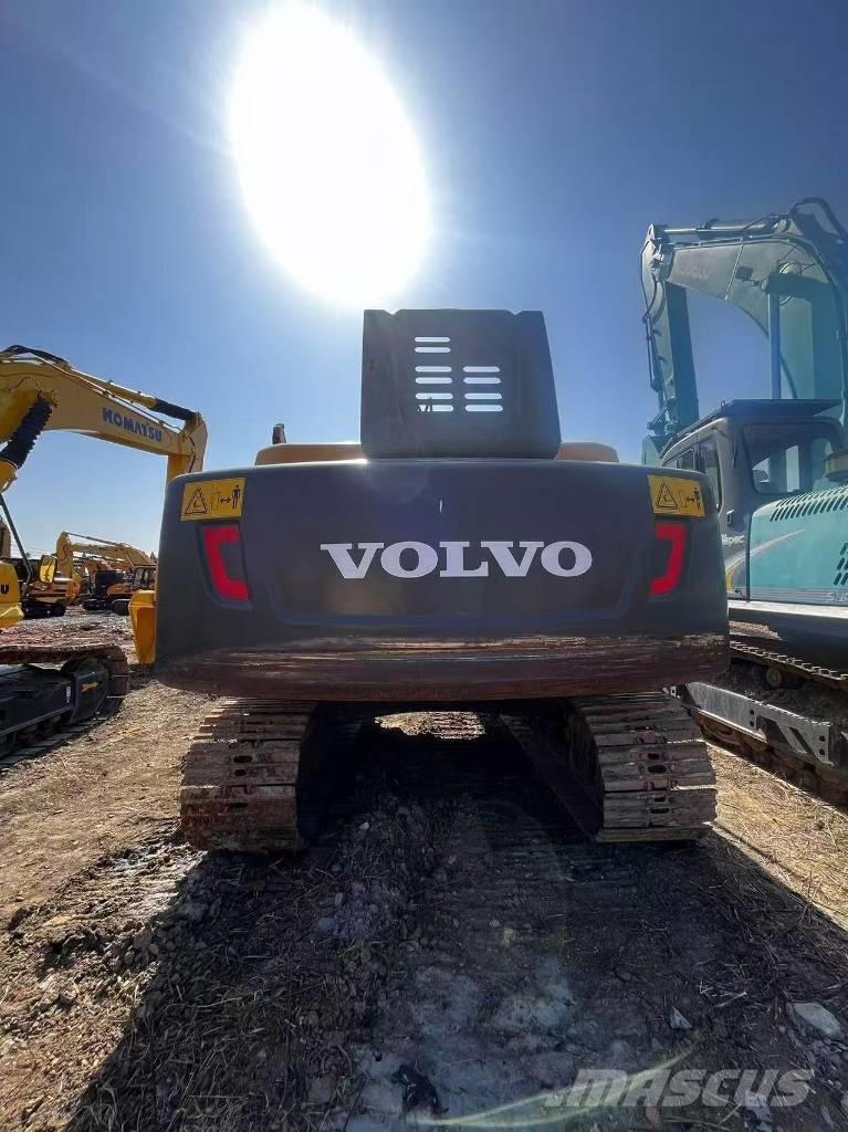 Volvo EC 220 D Crawler excavators