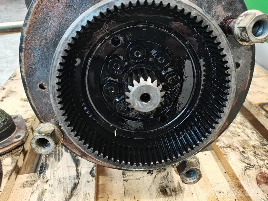 JCB 520-40 reducer Axles