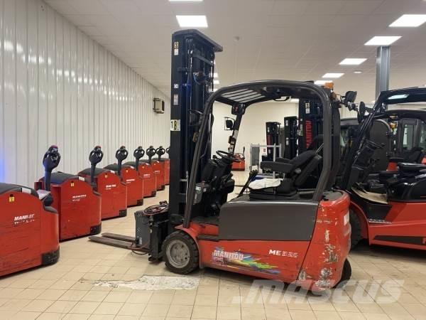 Manitou ME320 Rough terrain truck
