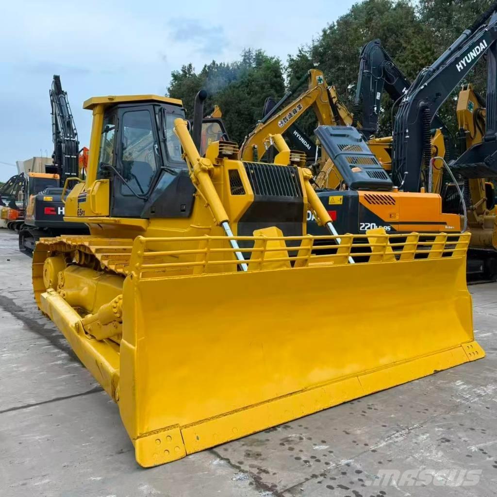 Komatsu D65PX-12E Crawler dozers