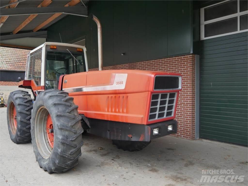 Case IH IHC 3588 Tractors