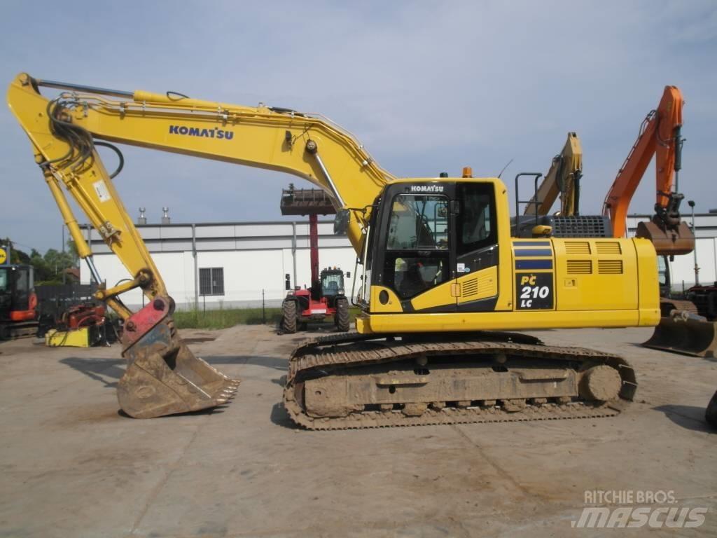 Komatsu PC 210 LC-11 Crawler excavators