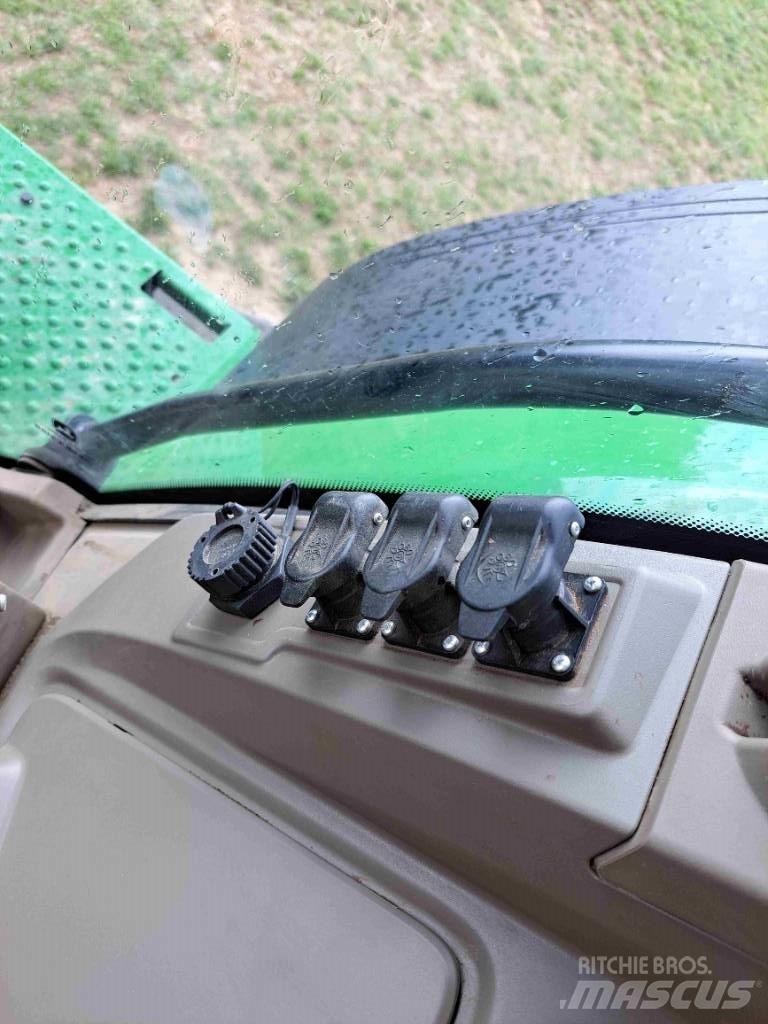 John Deere 8R410 Tractors