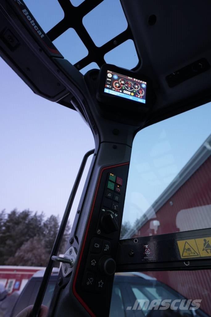 Bobcat S 76 Skid steer loaders