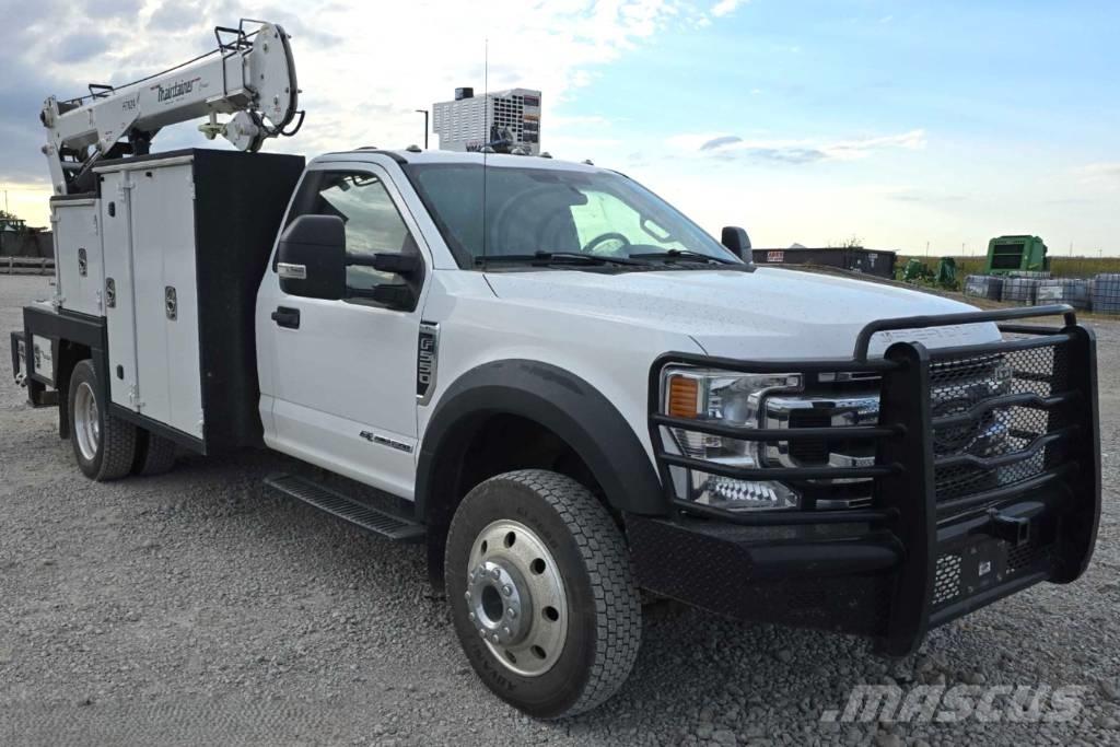 Ford F 550 XL SD Track mounted cranes