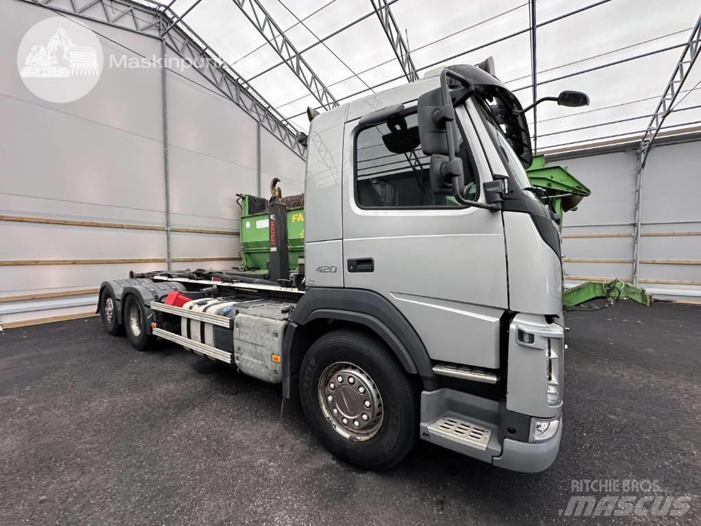 Volvo FM 420 Hook lift trucks