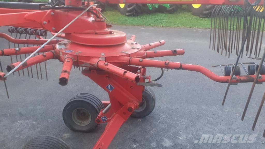 Kuhn GA 6632 Windrowers