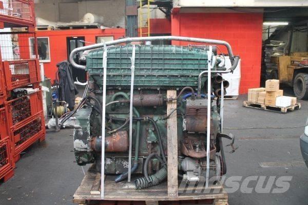 Volvo TD102 KF Engines