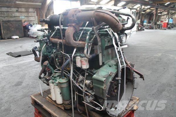 Volvo TD102 KF Engines