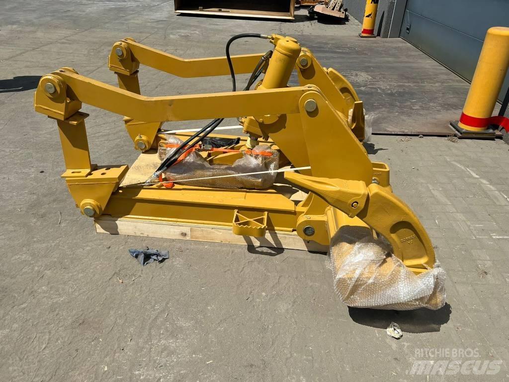 CAT D6T Ripper Scarifiers