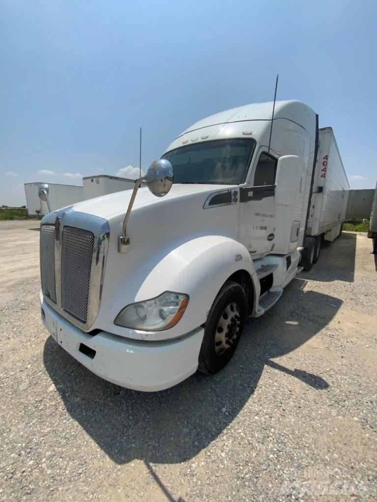 Kenworth T 680 Prime Movers