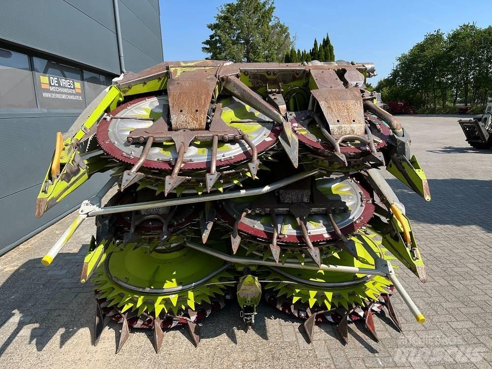 CLAAS Orbis 750 AC Combine harvester heads