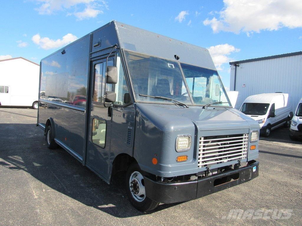 Ford E-450 Box trucks
