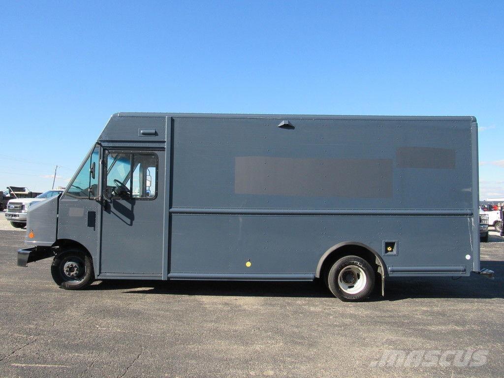Ford E-450 Box trucks