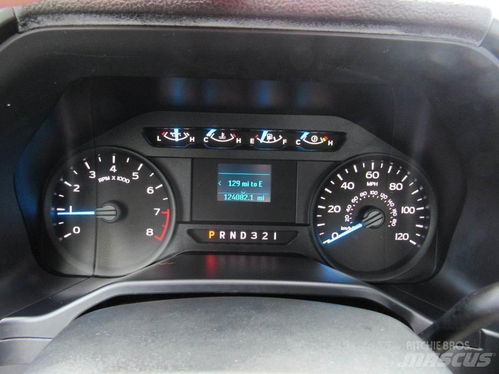 Ford F-150 Pick up/Dropside