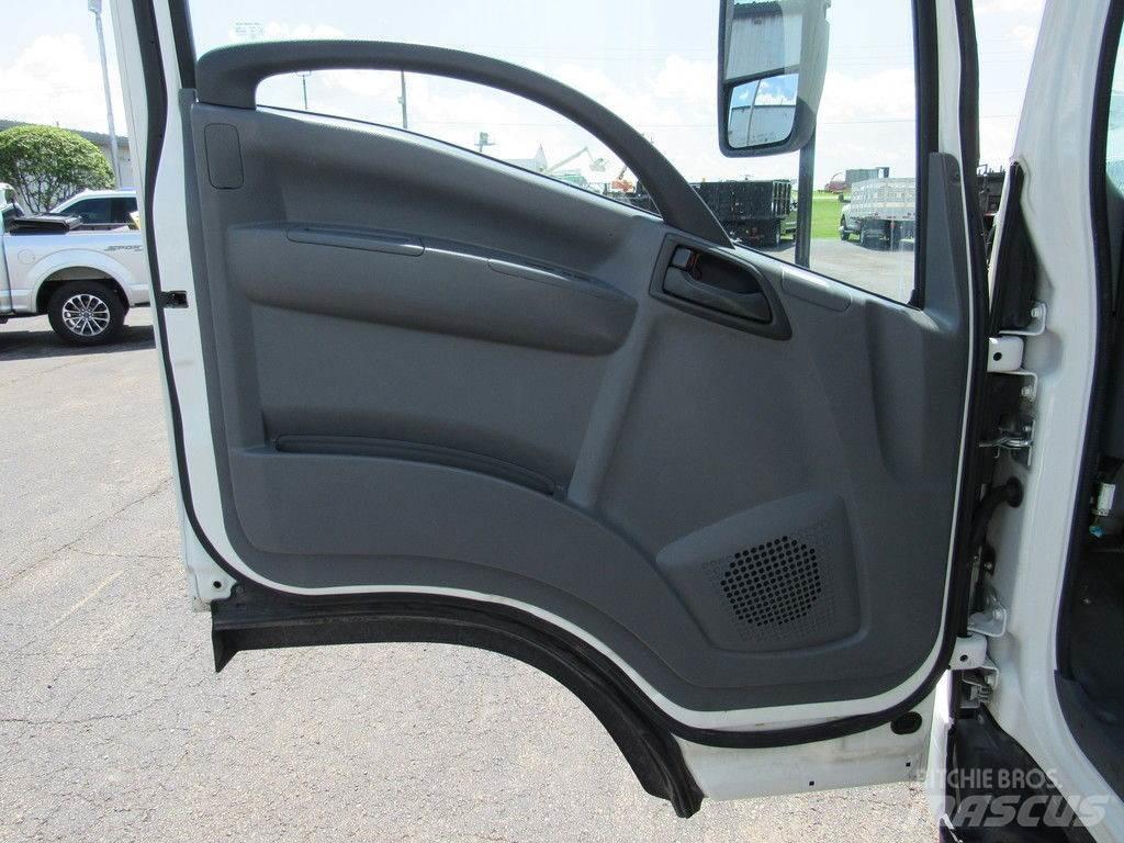Isuzu NPR HD Box trucks