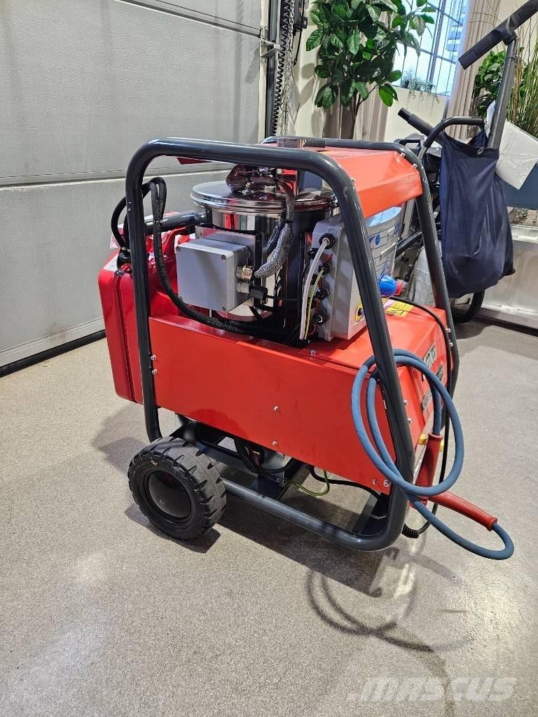 Hako Hotbox HB 250 High pressure cleaner