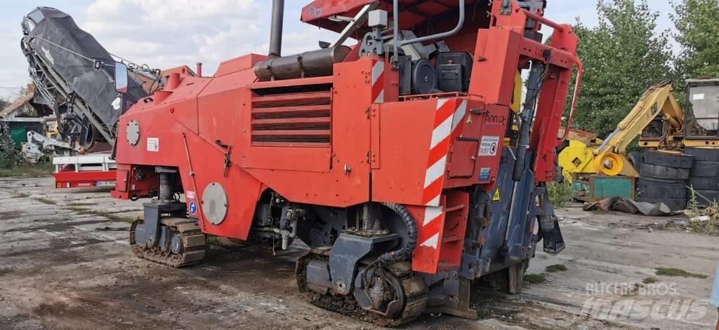 Wirtgen W1000F Asphalt cold milling machines