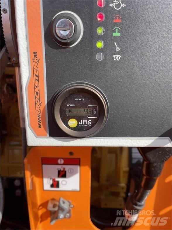Rockster RST18 Conveyors