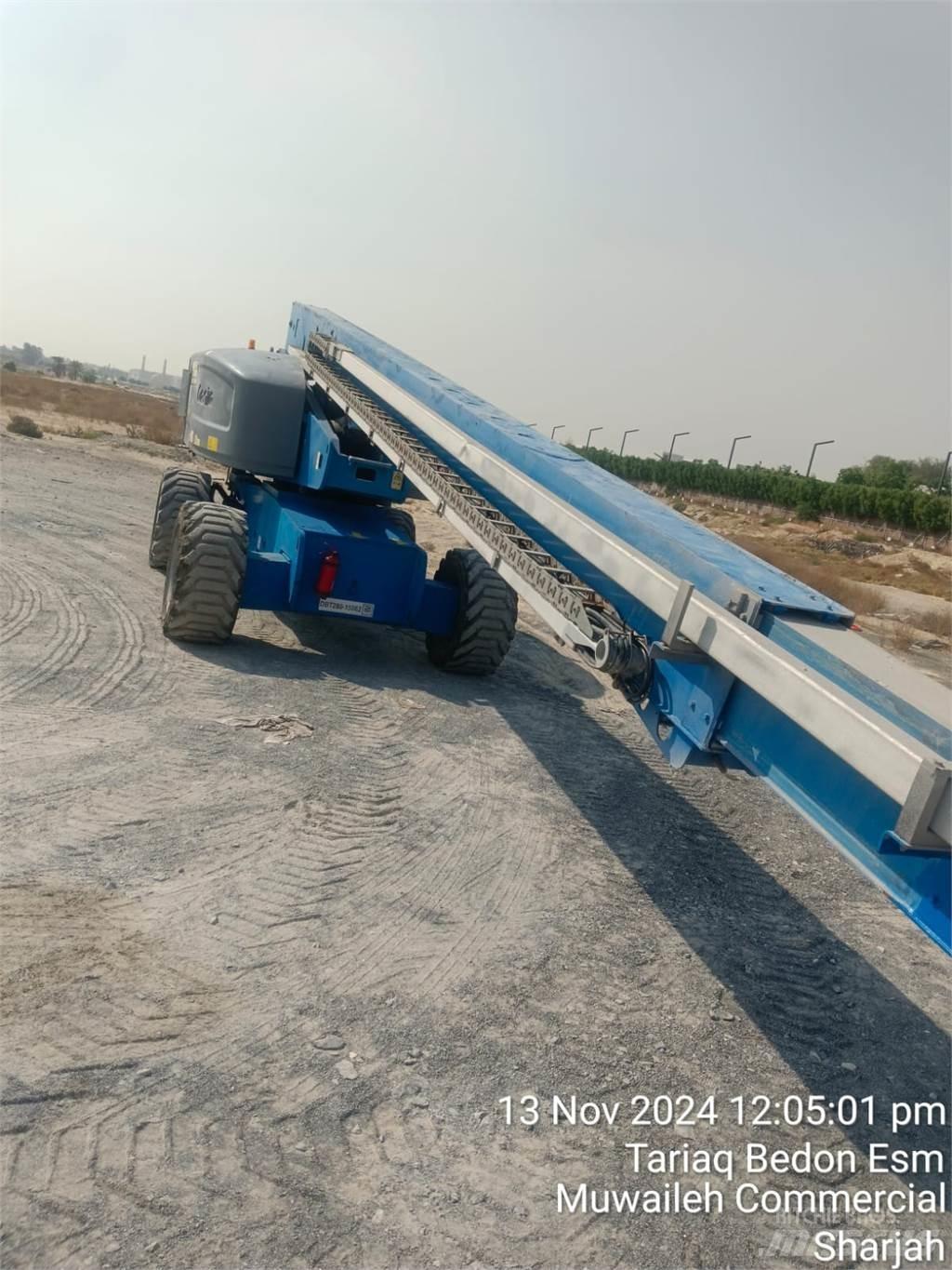 Genie S85 Telescopic boom lifts