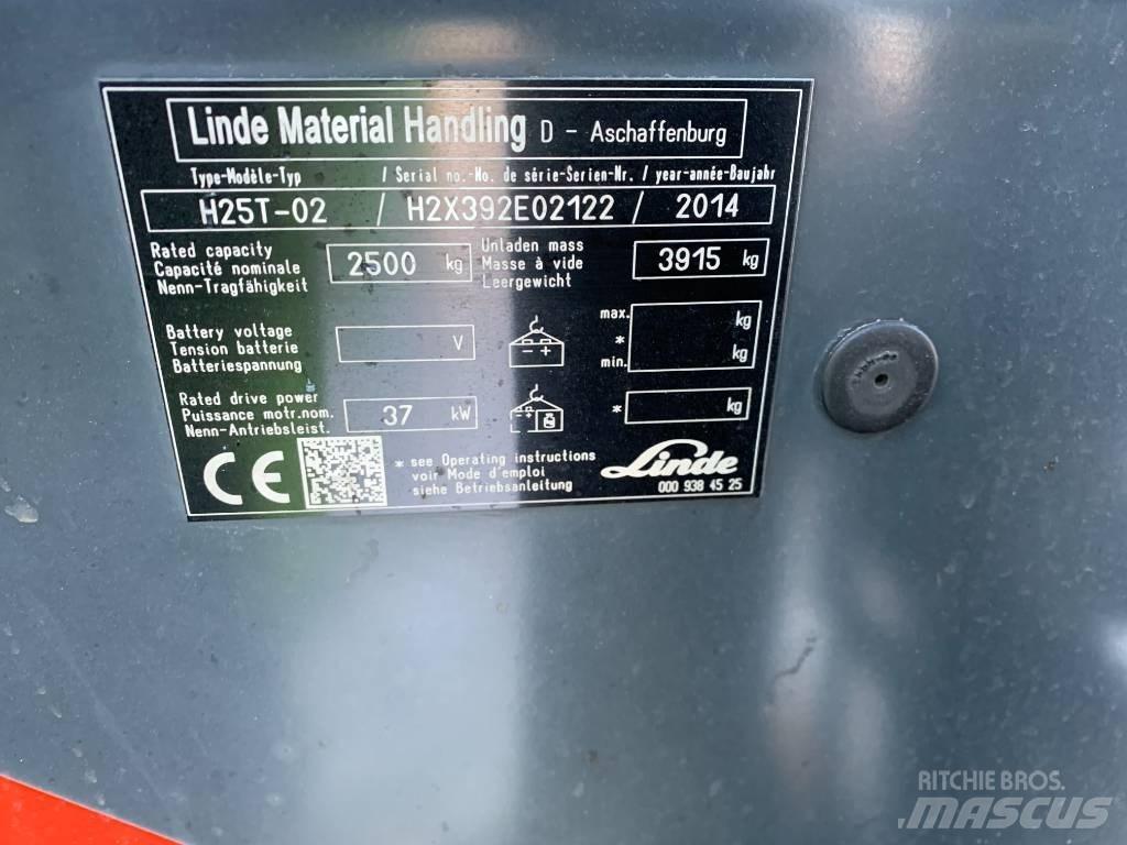 Linde H25T-02 LPG trucks