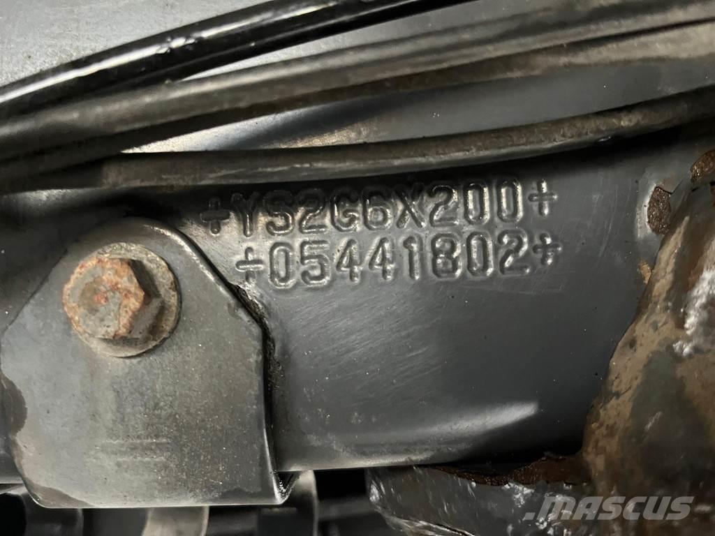 Scania G450 6x2*4 Box trucks