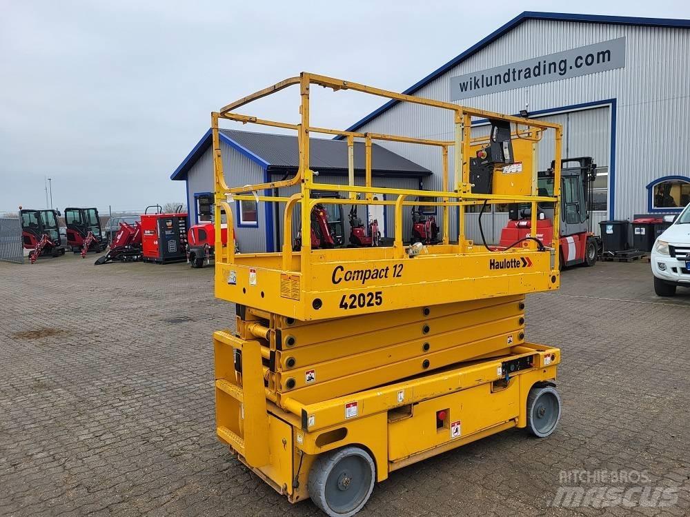 Haulotte Compact 12 Scissor lifts