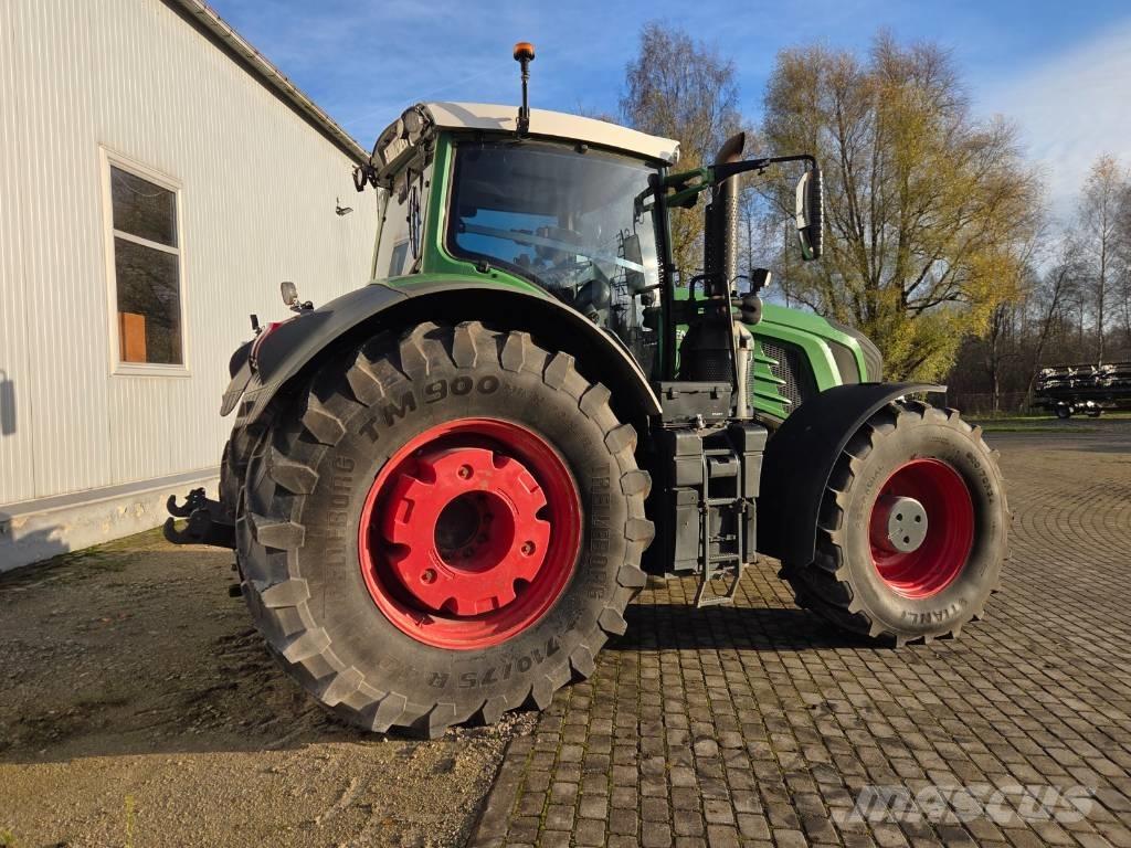 Fendt 936 Vario Tractors