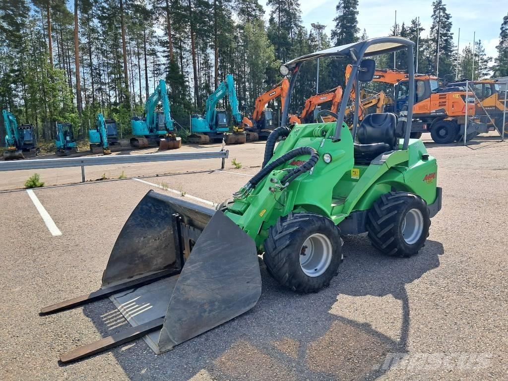 Avant 630 Multi-purpose loaders