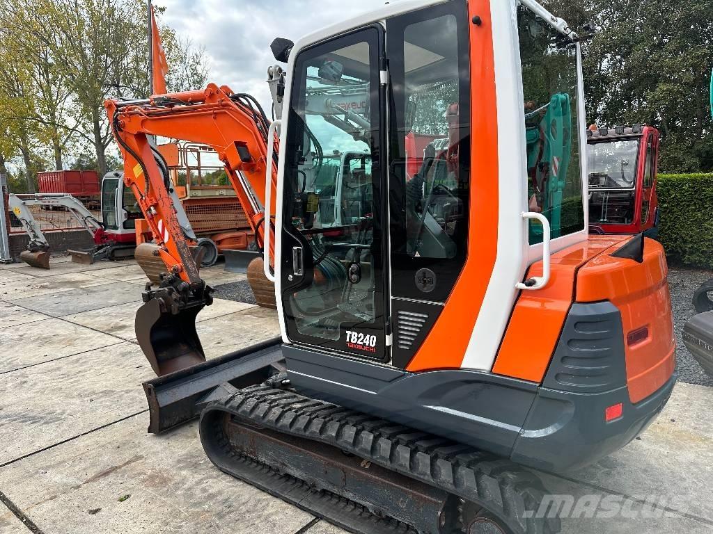 Takeuchi TB 235 CR Mini excavators < 7t (Mini diggers)