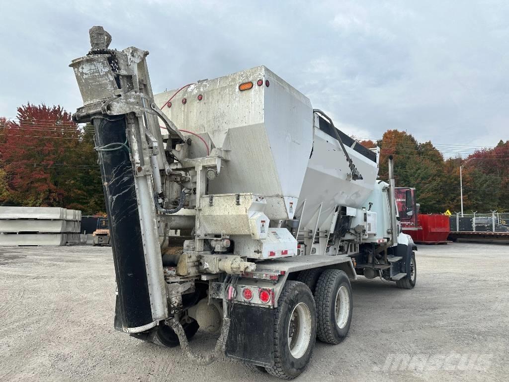 Freightliner 108 SD Other trucks