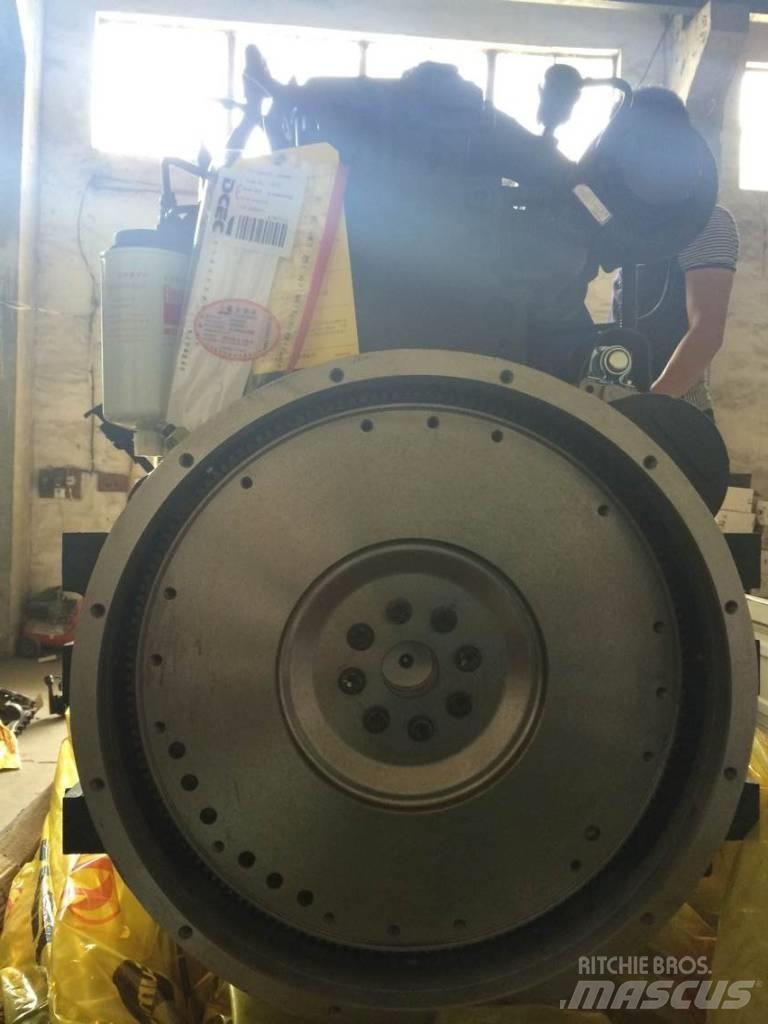 Cummins 6CTA8.3-P220 Engines